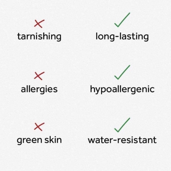 New Stainless Steel Round Stud Earrings with beautiful crystal stud earrings - Picture 3 of 6